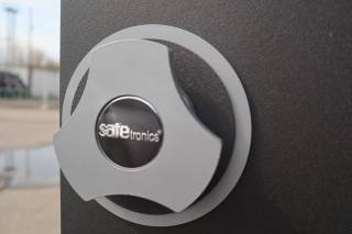 Сейф Safetronics TSS-160 ME/201 класс взломостойкости