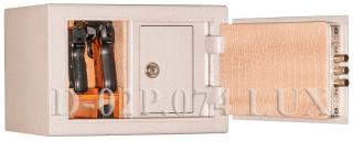 Сейф Bestsafe D-02P.074 Lux имеет тип замка: Ключевой