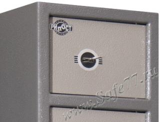 Шкаф Рипост СП 201 имеет тип замка: Ключевой