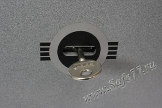 Сейф для офиса Рипост СП-406/А20 имеет тип замка: Ключевой