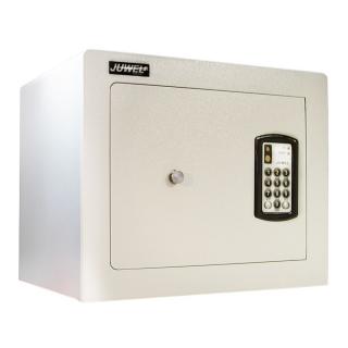 Сейф JUWEL 6734 за 102095 рублей